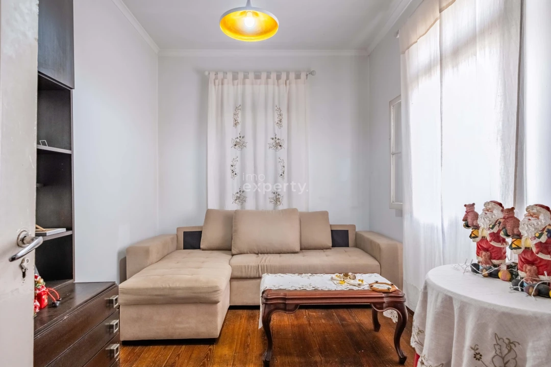 Moradia T6 para Venda em Imaculado Coração de Maria Foto 3