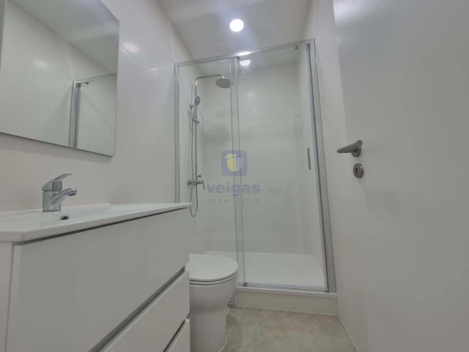 Apartamento T2 para Venda em Almada, Cova da Piedade, Pragal e Cacilhas Foto 7