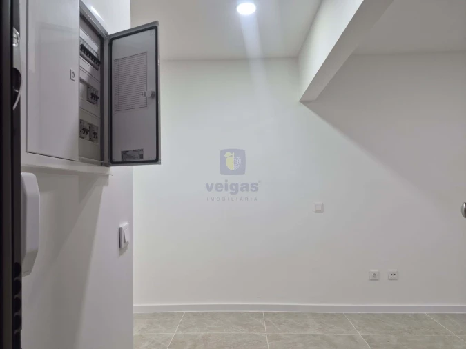 Apartamento T2 para Venda em Almada, Cova da Piedade, Pragal e Cacilhas Foto 11