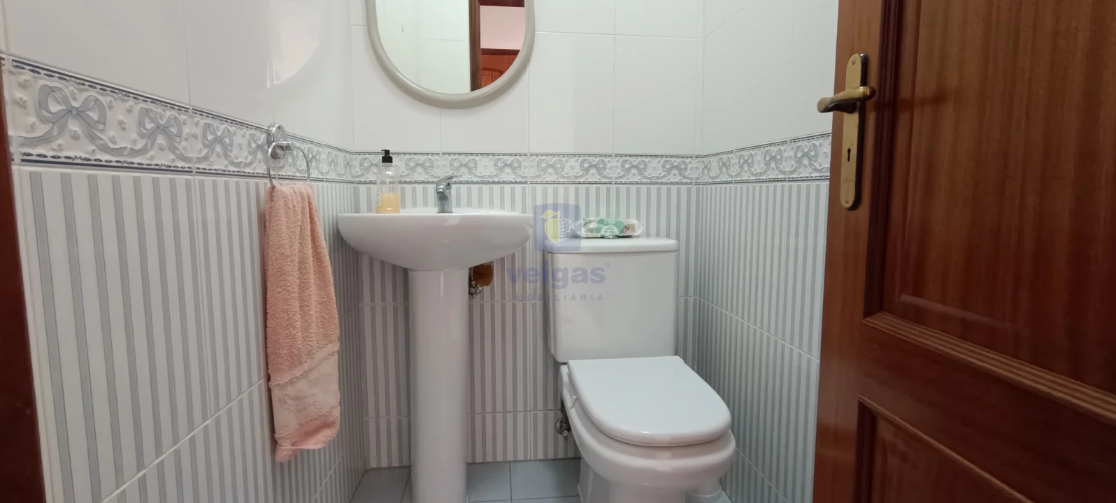 Moradia T5 para Arrendamento em Loures Foto 25