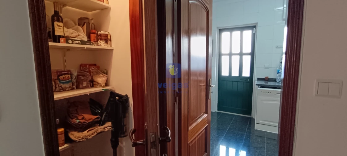 Moradia T5 para Arrendamento em Loures Foto 18