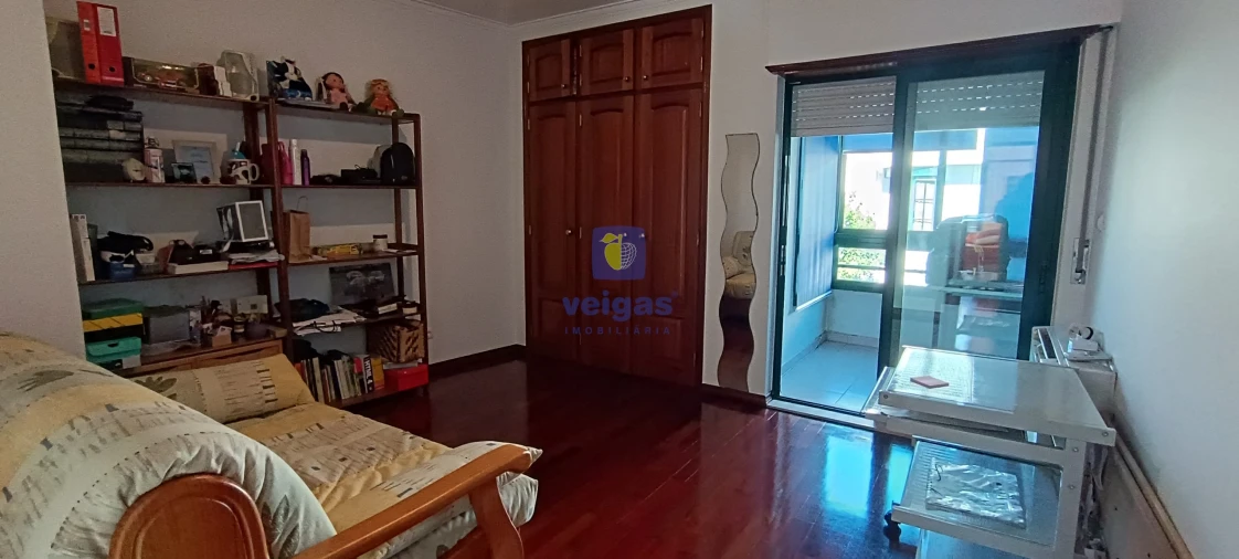 Moradia T5 para Arrendamento em Loures Foto 48