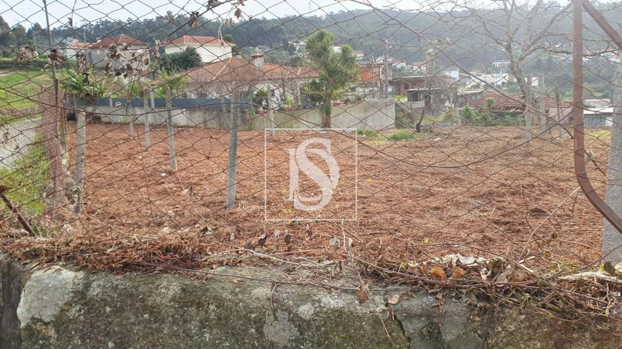 Terreno para Venda em Rebordosa Foto 8