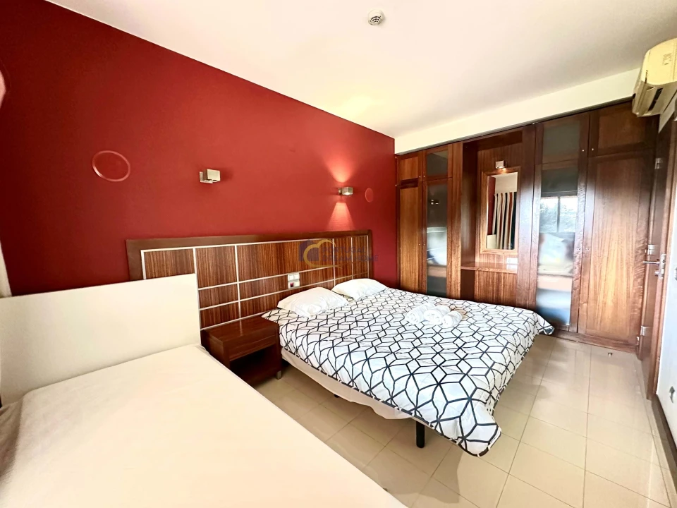 Apartamento T1 para Venda em Albufeira e Olhos de Água Foto 13