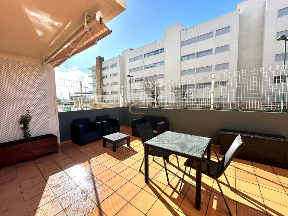 Apartamento para Venda em Albufeira e Olhos de Água Foto 1