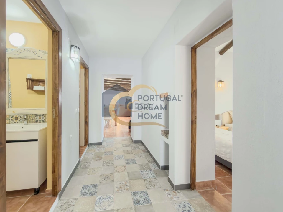 Moradia T4 para Venda em São Bartolomeu de Messines Foto 5