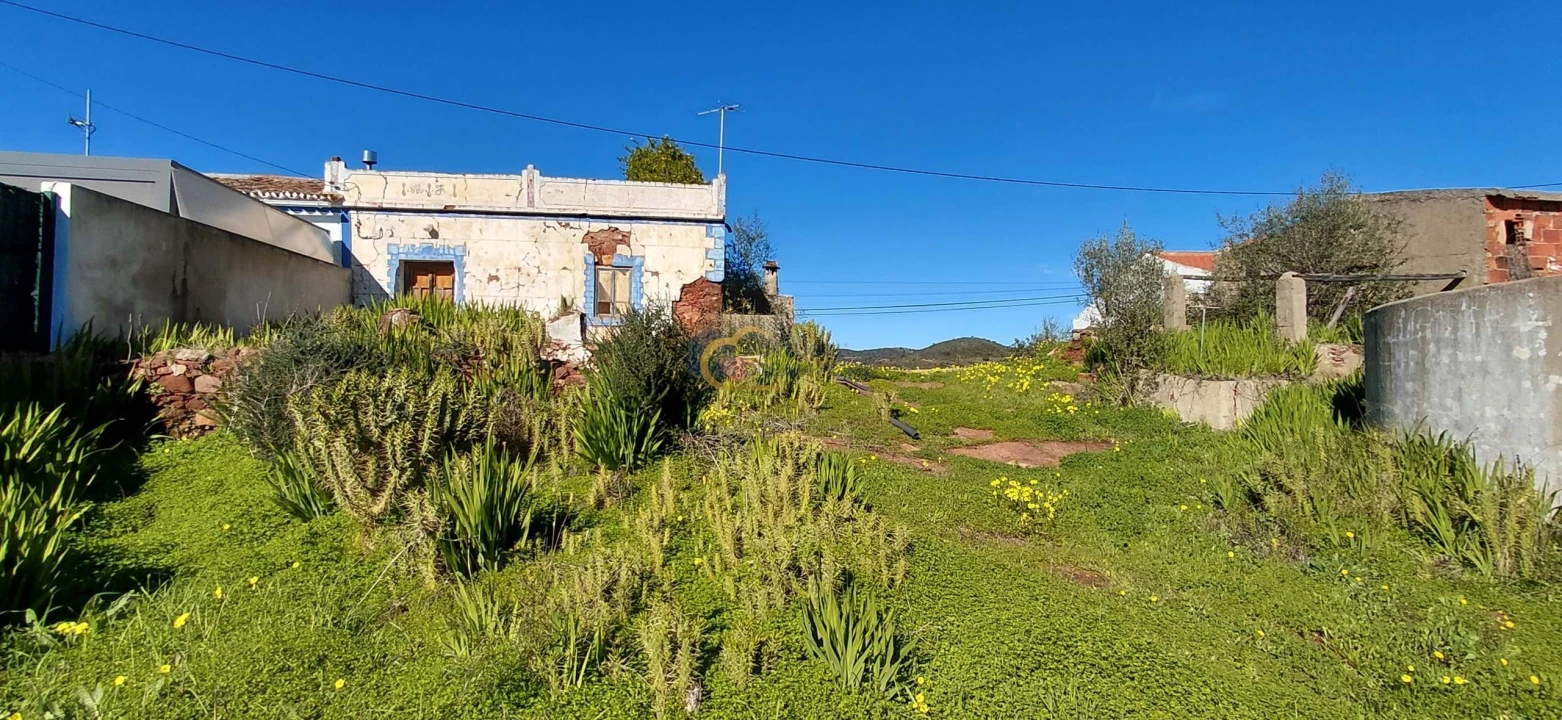 Moradia T3 para Venda em São Bartolomeu de Messines Foto 3