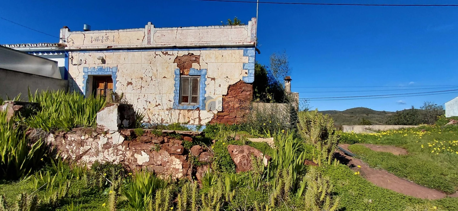Moradia T3 para Venda em São Bartolomeu de Messines Foto 2