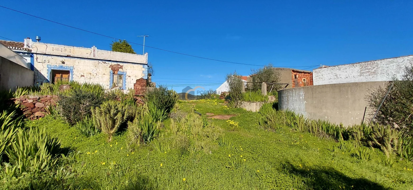 Moradia T3 para Venda em São Bartolomeu de Messines Foto 4