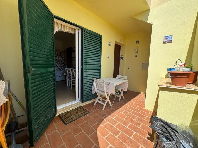 Moradia T2 para Venda em Porches Foto 6
