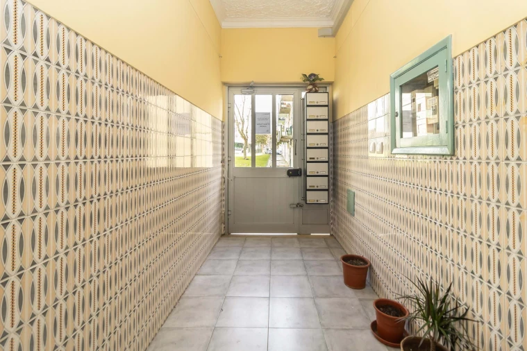 Apartamento T2 para Venda em Barreiro e Lavradio Foto 23