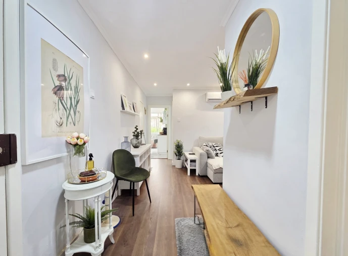 Apartamento T2 para Venda em Algés, Linda-A-Velha e Cruz Quebrada-Dafundo Foto 2