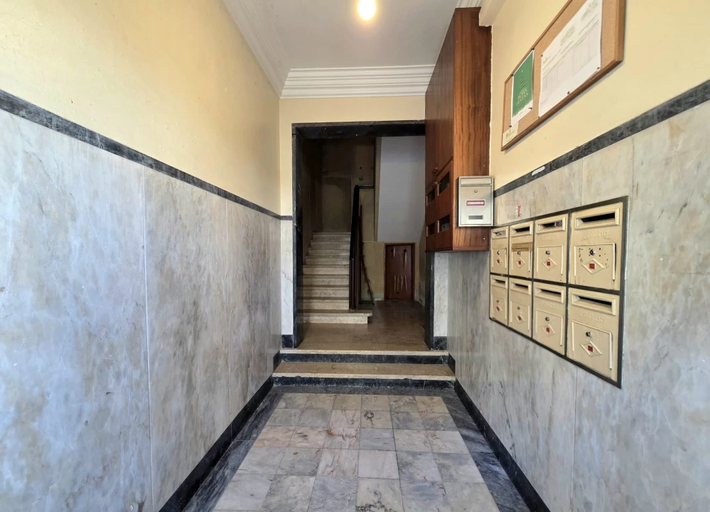 Apartamento T2 para Venda em Algés, Linda-A-Velha e Cruz Quebrada-Dafundo Foto 23