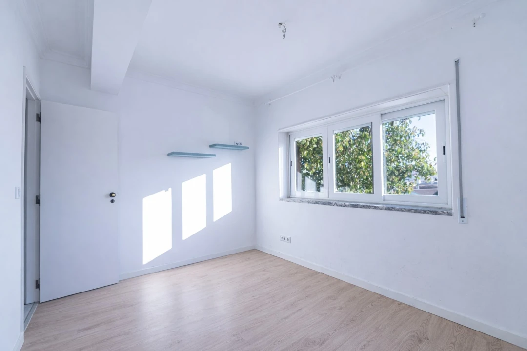 Apartamento T2 para Arrendamento em Carcavelos e Parede Foto 18