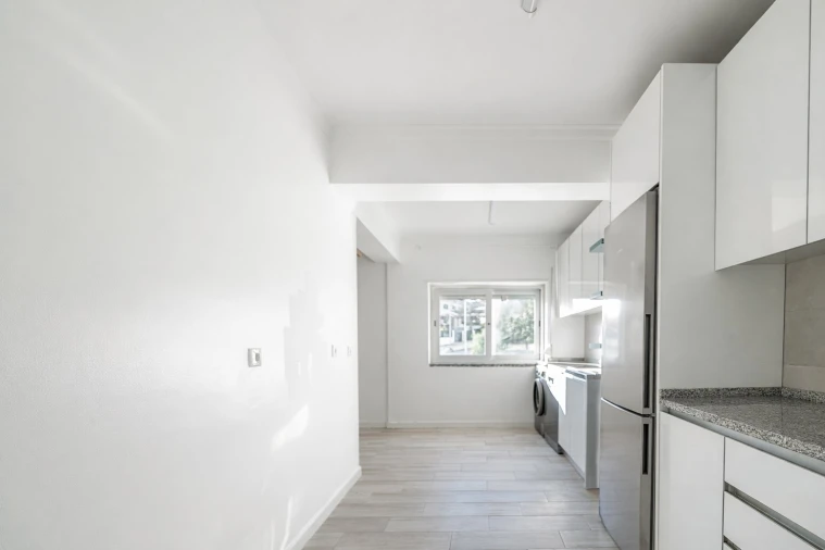 Apartamento T2 para Arrendamento em Carcavelos e Parede Foto 5