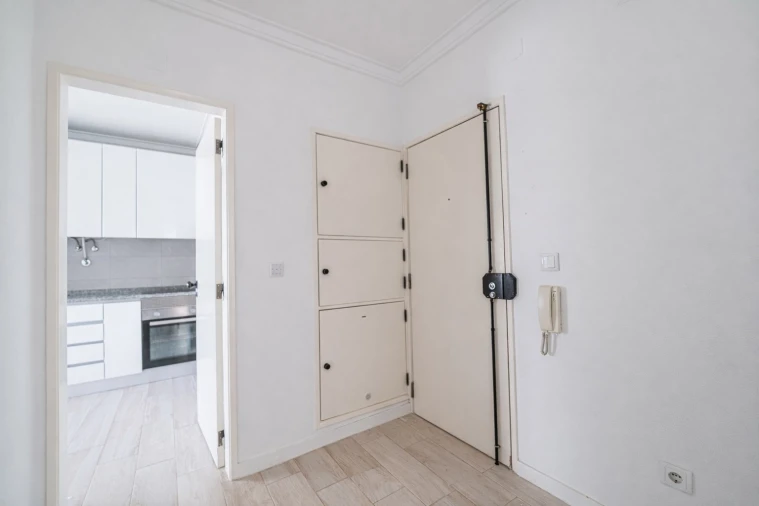 Apartamento T2 para Arrendamento em Carcavelos e Parede Foto 10