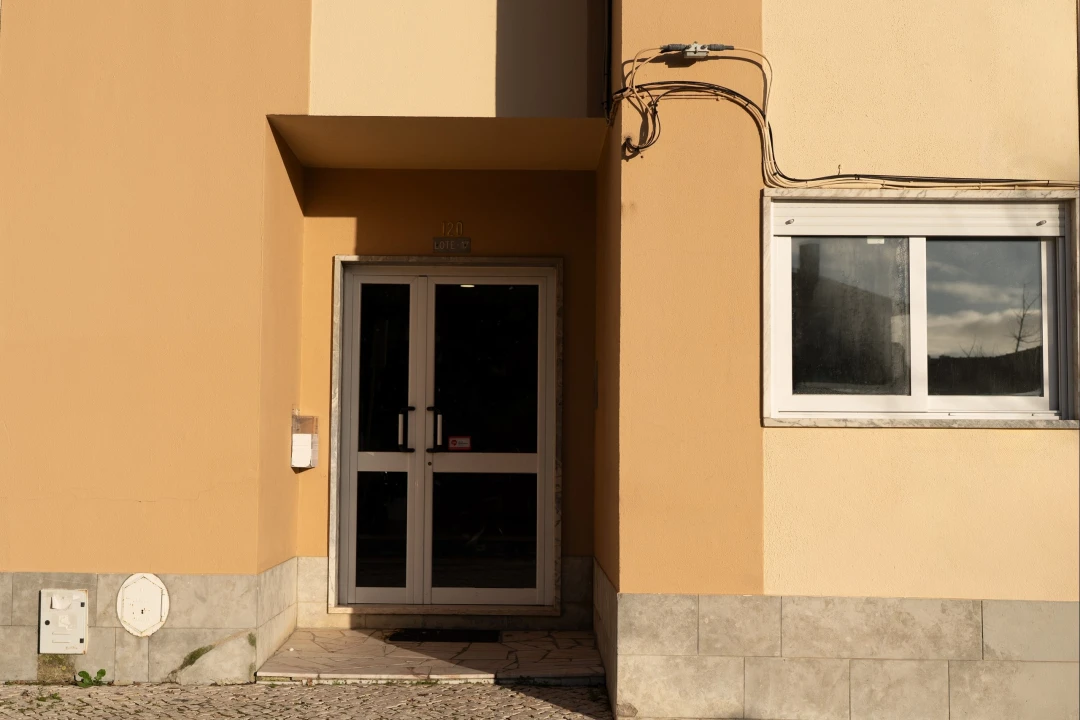 Apartamento T2 para Arrendamento em Carcavelos e Parede Foto 30