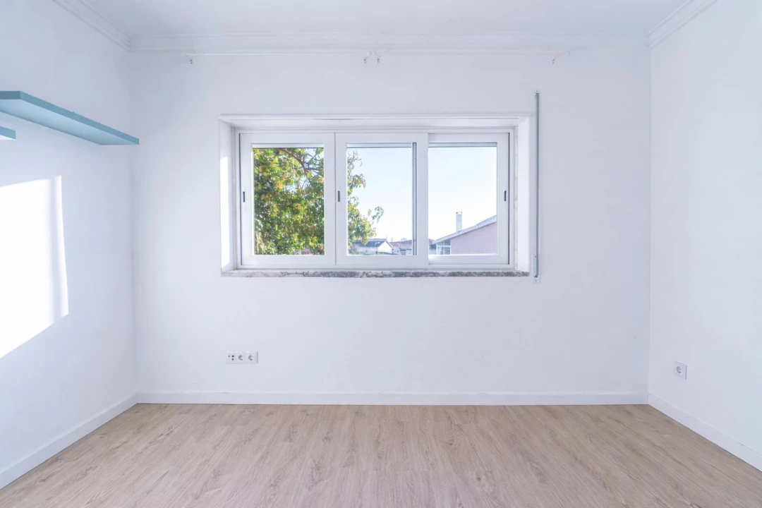 Apartamento T2 para Arrendamento em Carcavelos e Parede Foto 16