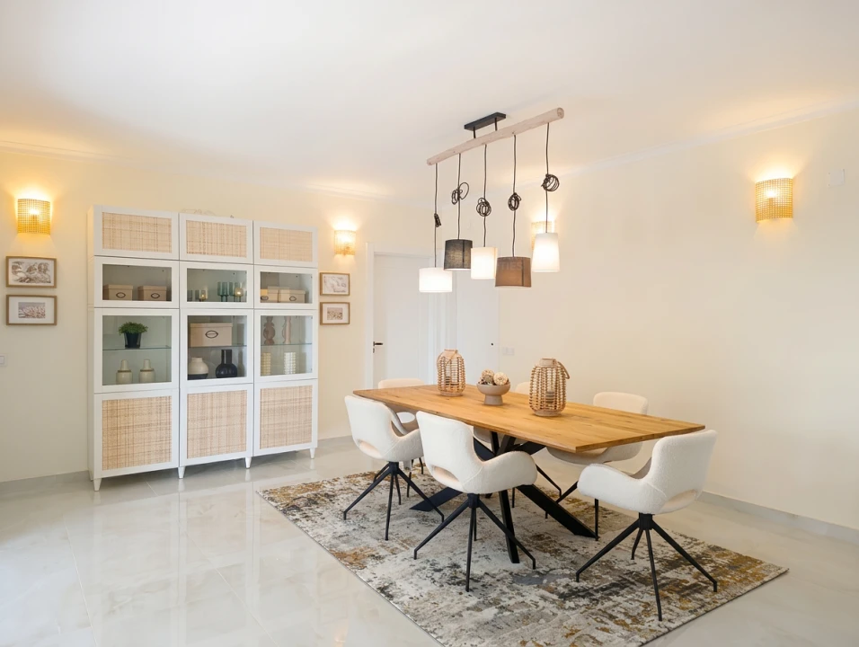 Moradia T5 para Venda em Ferragudo Foto 14