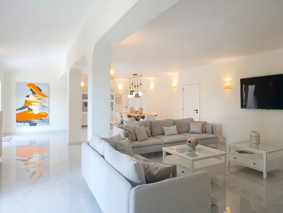 Moradia T5 para Venda em Ferragudo Foto 16