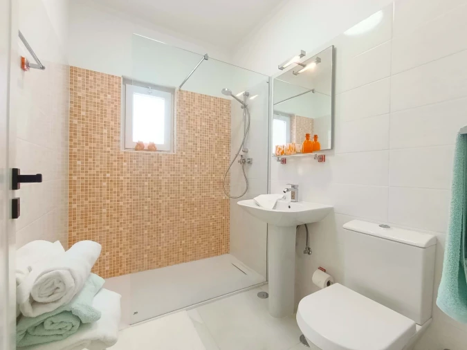 Moradia T5 para Venda em Ferragudo Foto 13