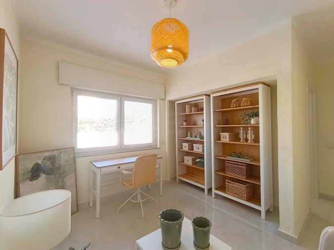 Moradia T5 para Venda em Ferragudo Foto 12