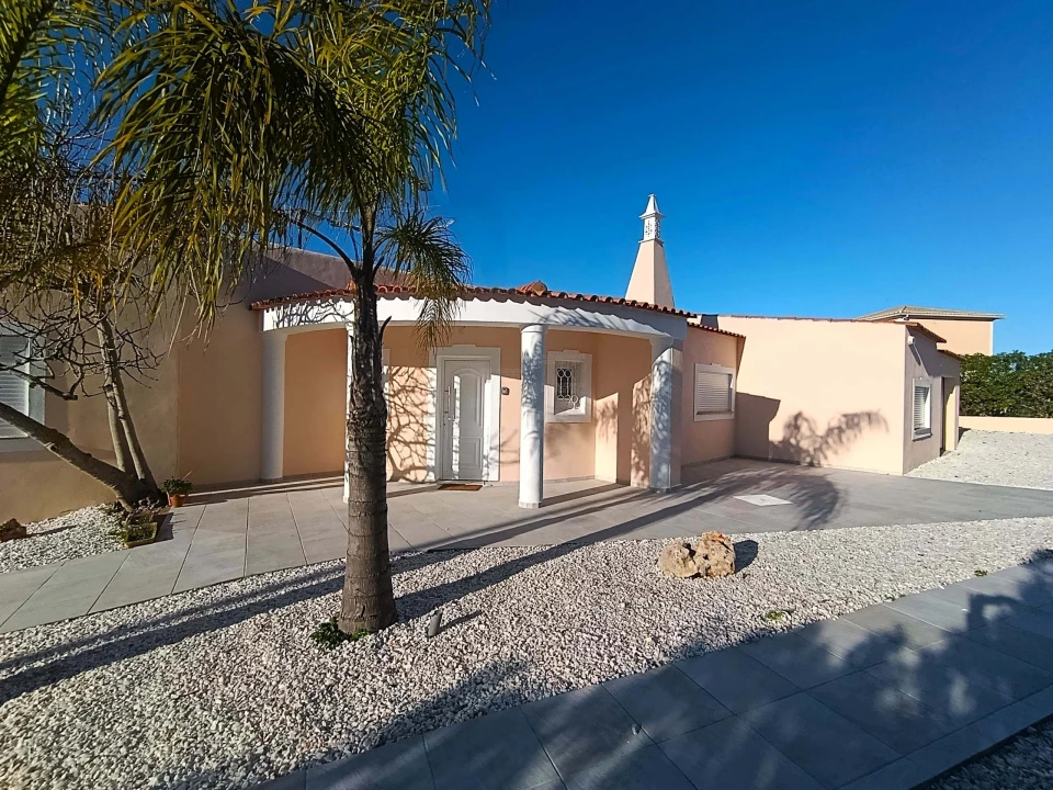 Moradia T5 para Venda em Ferragudo Foto 33