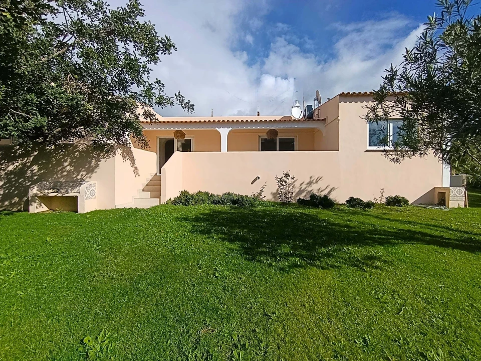 Moradia T5 para Venda em Ferragudo Foto 3