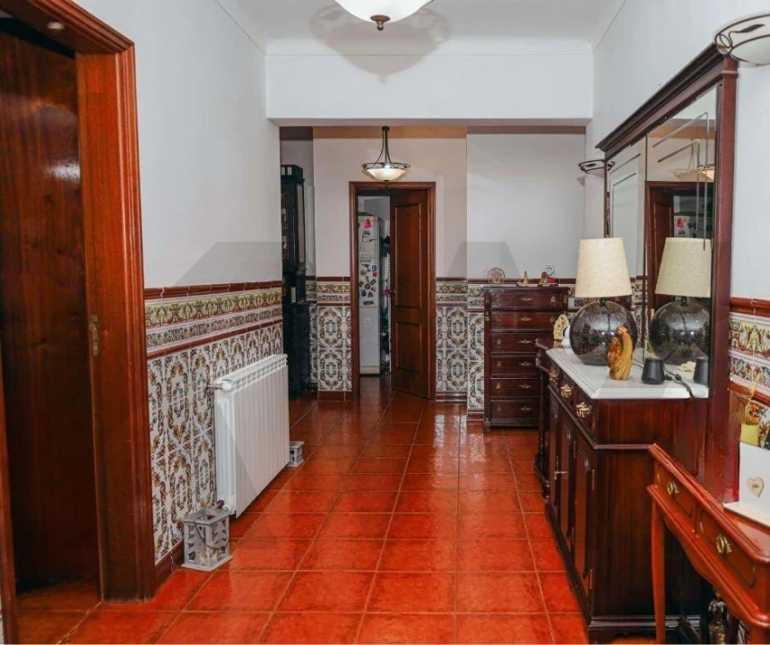 Moradia T5 para Venda em Cabrela Foto 3