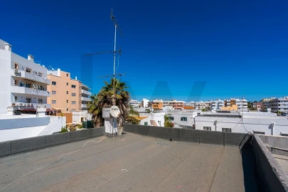 Moradia T4 para Venda em Olhão