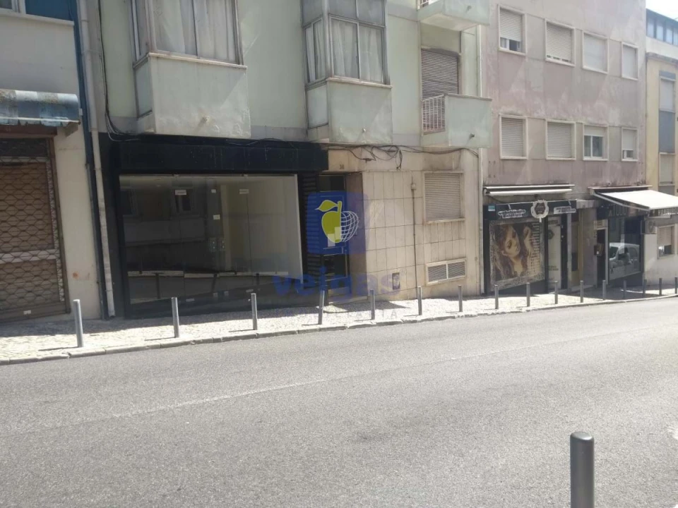 Negócio para Arrendamento em Penha de França Foto 14