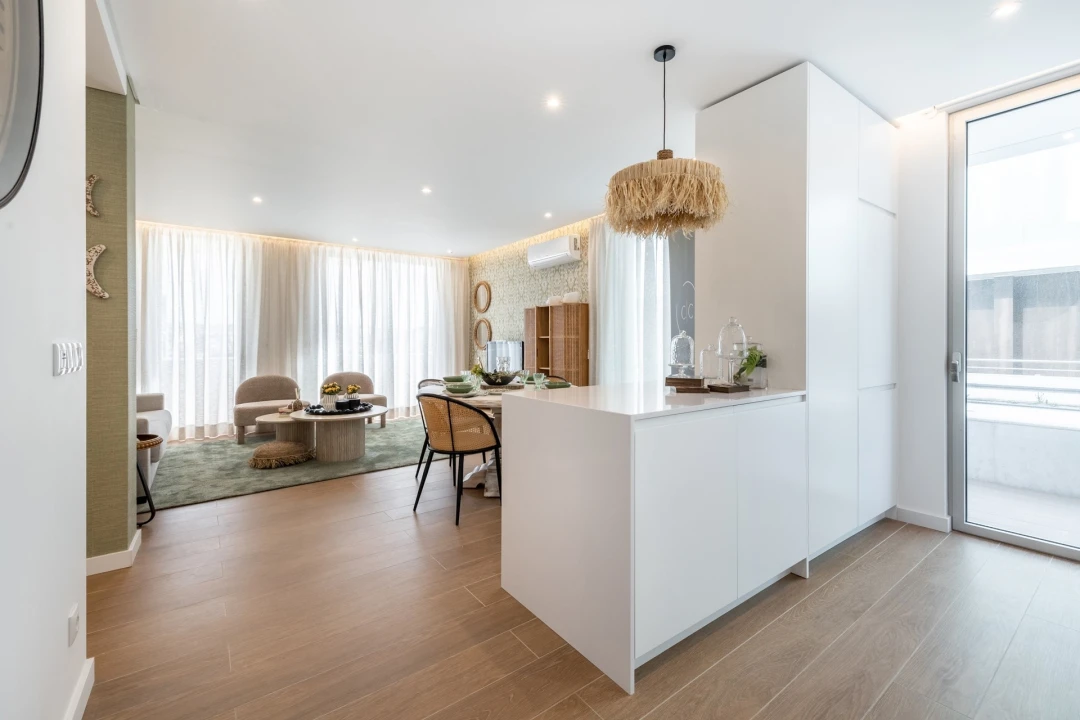 Apartamento T1 para Venda em São Martinho do Porto Foto 2