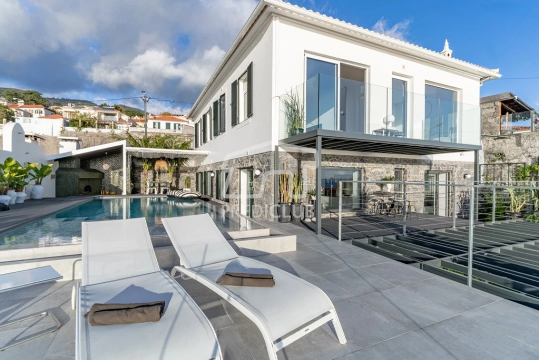 Moradia T4 para Venda em Funchal (Santa Maria Maior) Foto 17