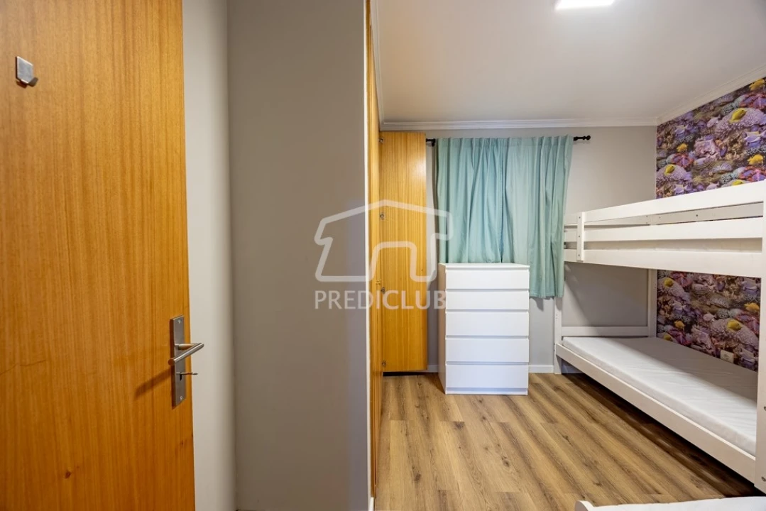 Apartamento T2 para Arrendamento em Caniço Foto 10