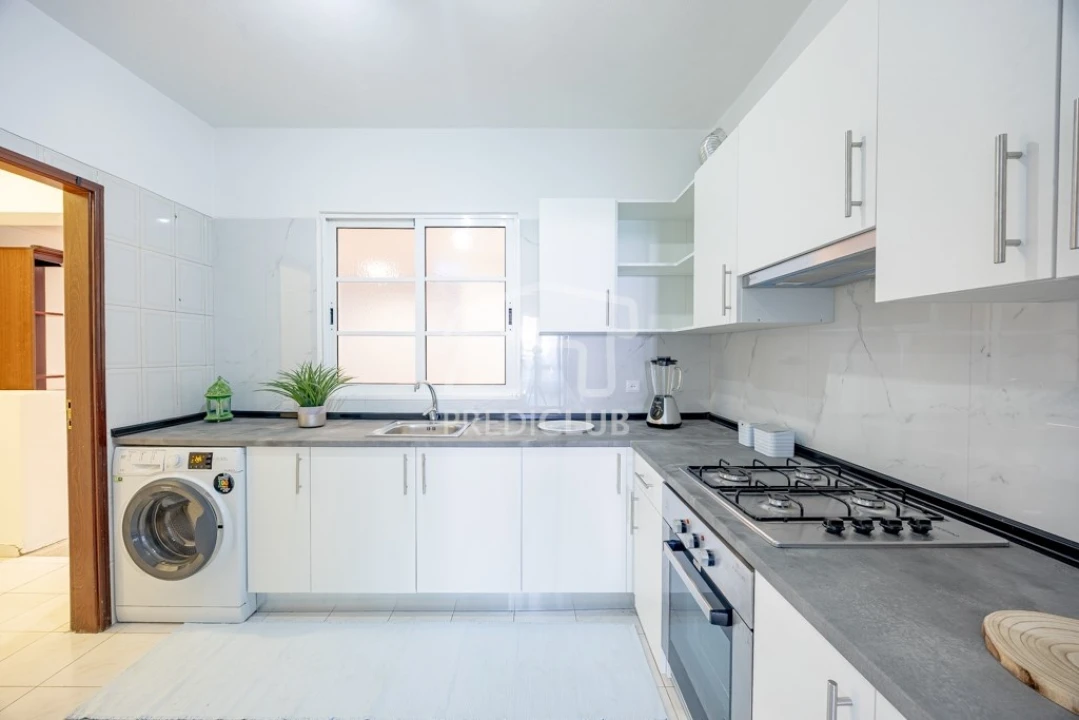 Apartamento T2 para Venda em Santo Antonio Foto 3