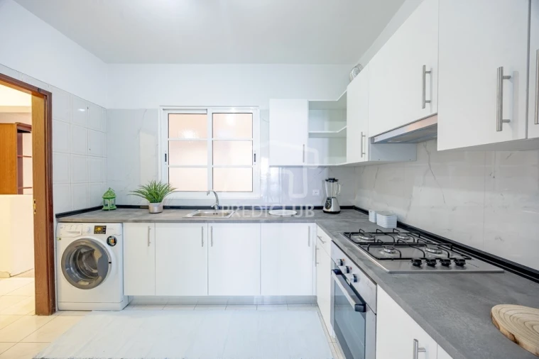 Apartamento T2 para Venda em Santo Antonio Foto 3