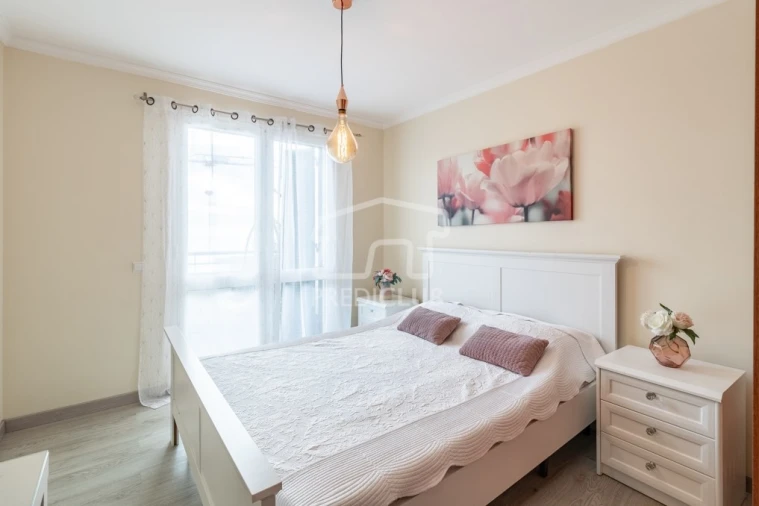 Apartamento T3 para Venda em São Martinho Foto 12