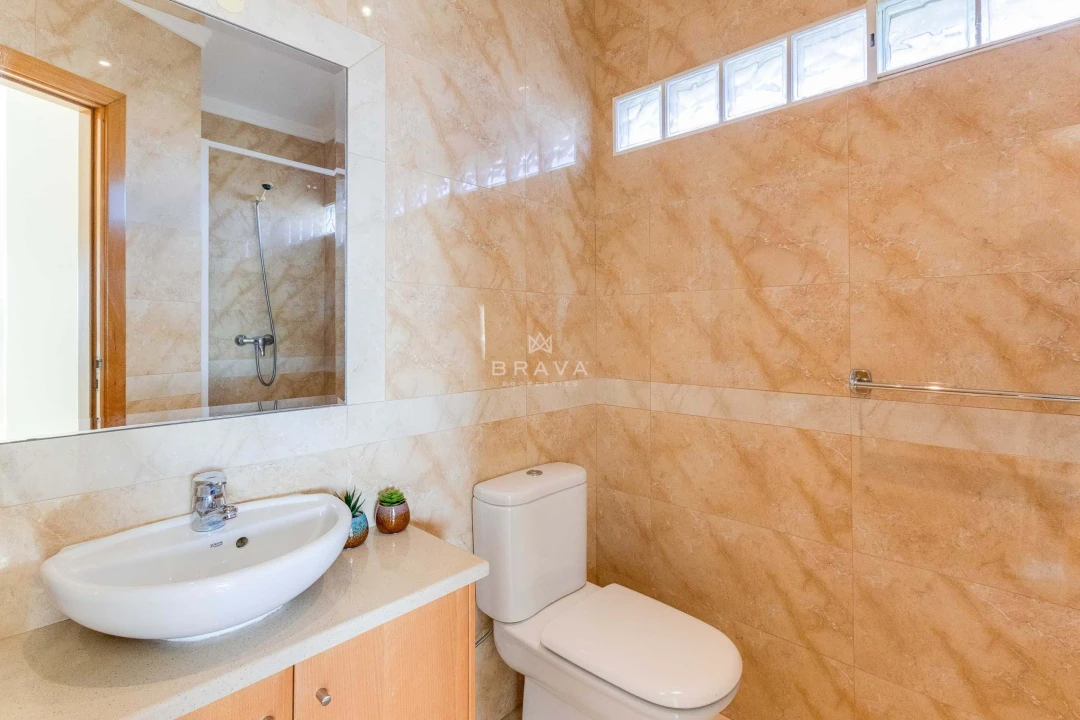 Apartamento T2 para Venda em Albufeira e Olhos de Água Foto 11