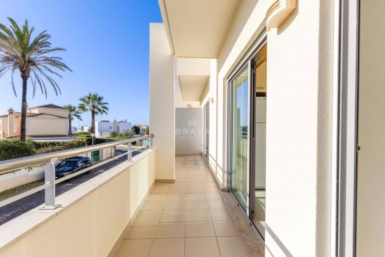 Apartamento T2 para Venda em Albufeira e Olhos de Água Foto 5