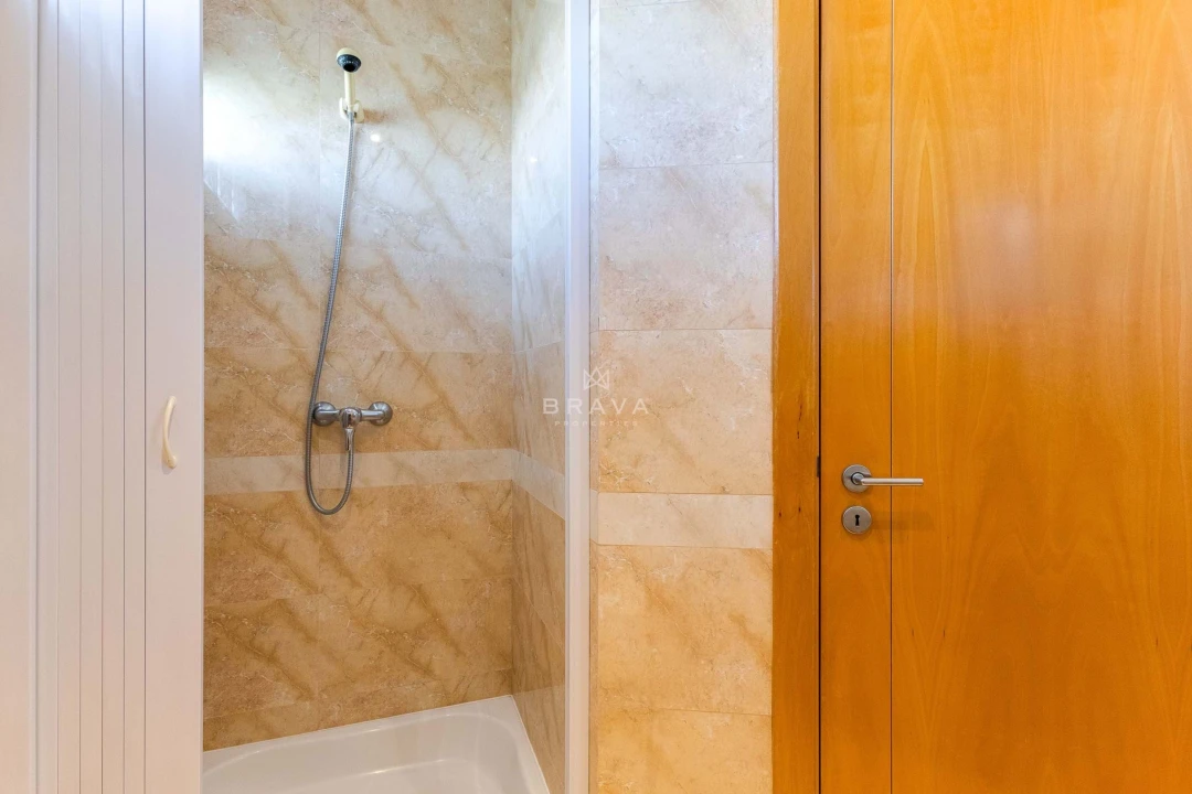 Apartamento T2 para Venda em Albufeira e Olhos de Água Foto 10