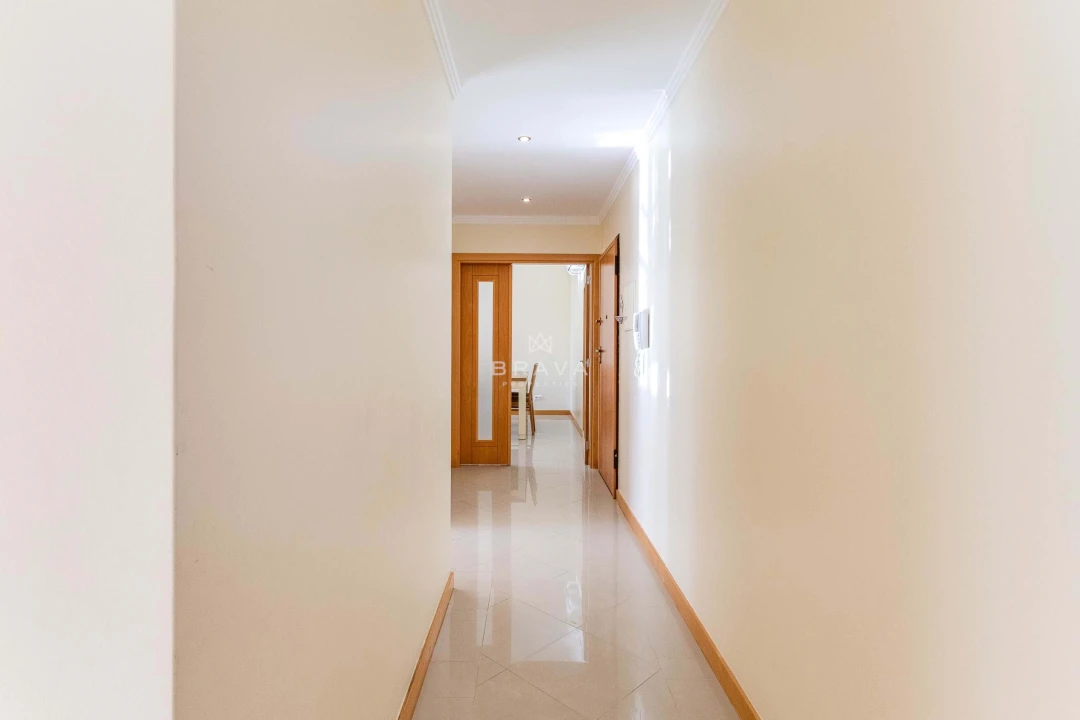 Apartamento T2 para Venda em Albufeira e Olhos de Água Foto 16