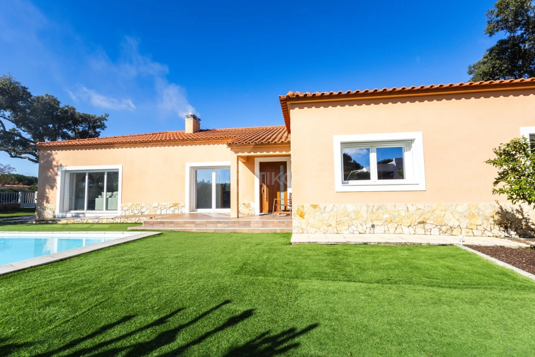 Moradia T4 para Venda em Santo Estêvão Foto 47