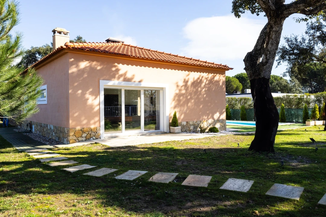 Moradia T4 para Venda em Santo Estêvão Foto 59