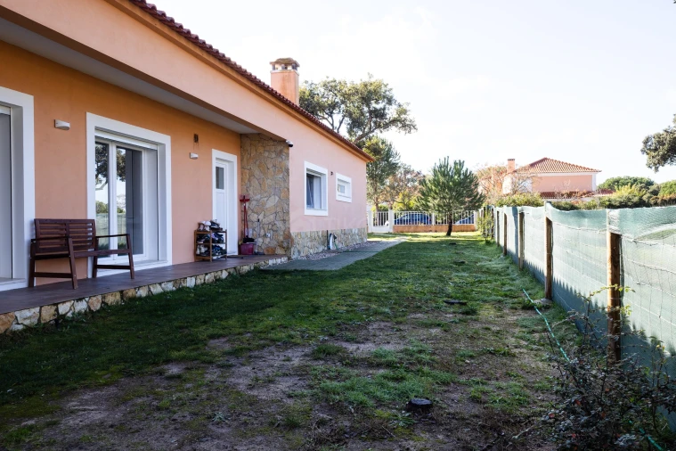 Moradia T4 para Venda em Santo Estêvão Foto 56