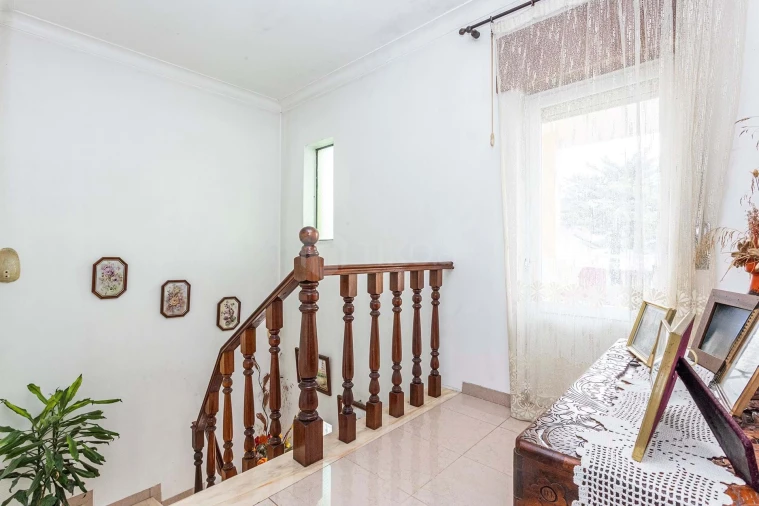 Moradia T3 para Venda em Porto Salvo Foto 21