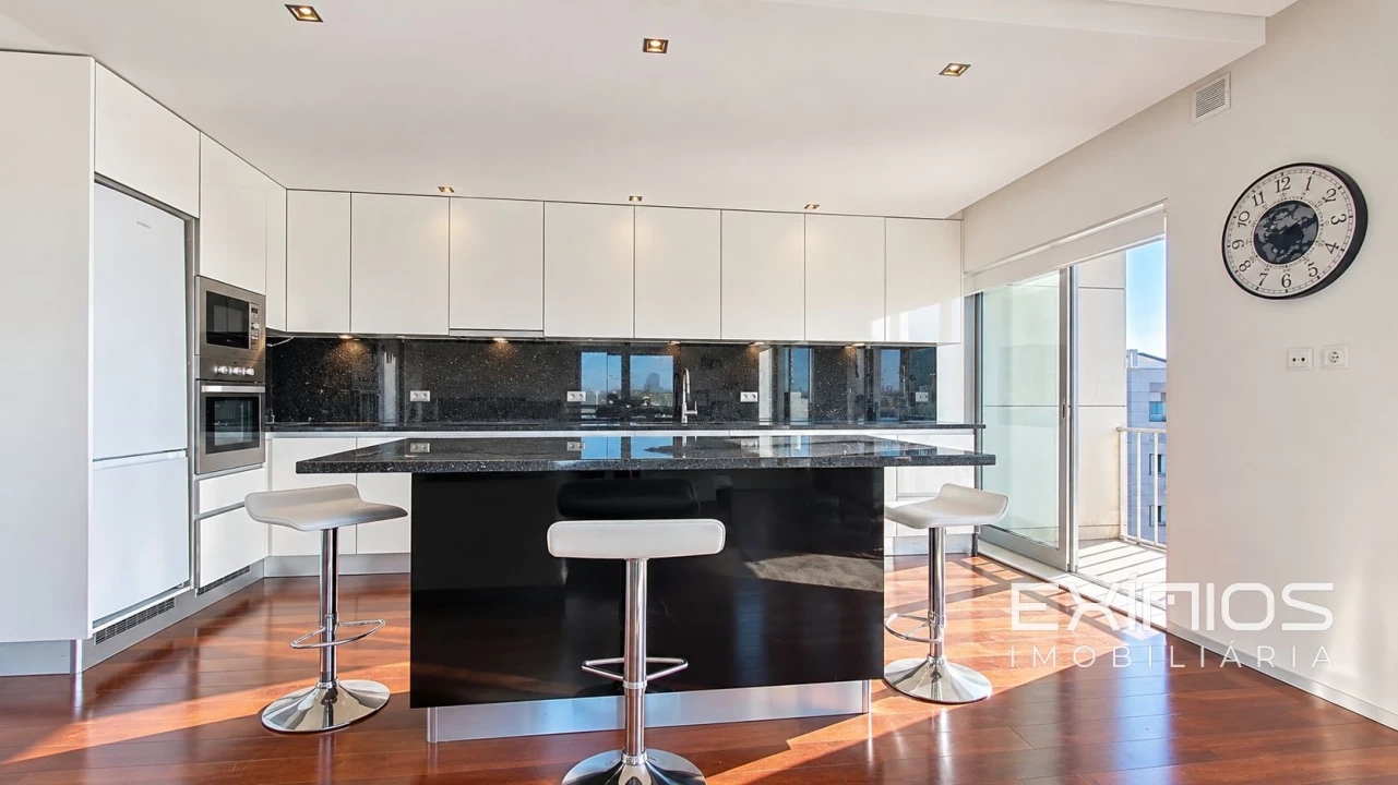 Apartamento T2 para Venda em Arvore Foto 5