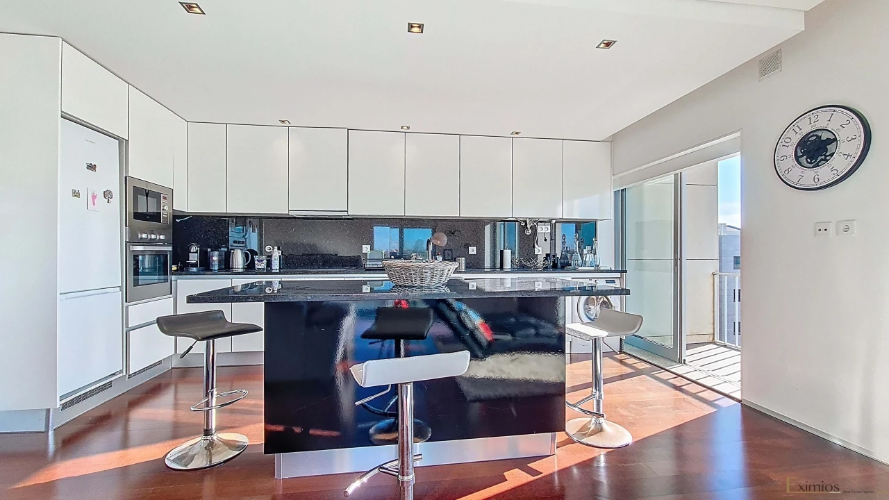 Apartamento T2 para Venda em Arvore Foto 6