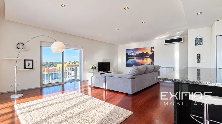 Apartamento T2 para Venda em Arvore Foto 4