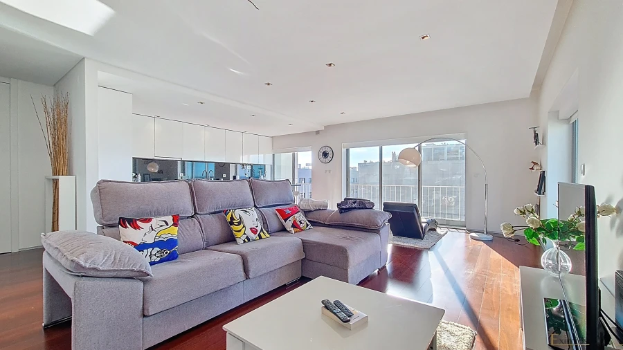 Apartamento T2 para Venda em Arvore Foto 1