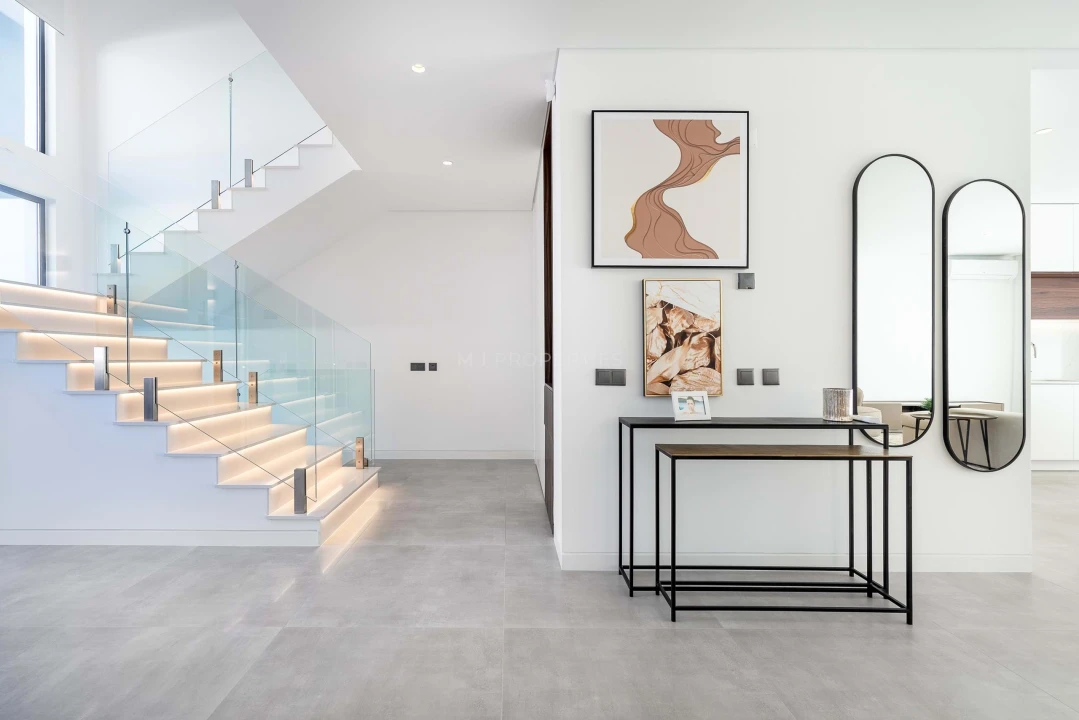 Apartamento T4 para Venda em Boliqueime Foto 6